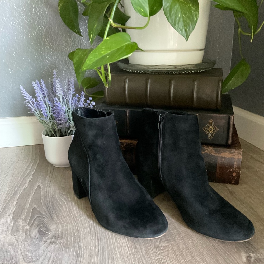 INC International Concepts Black Suede Heeled Booties